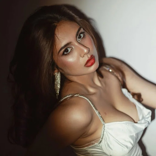 Best Escort Services In Vasant kunj
