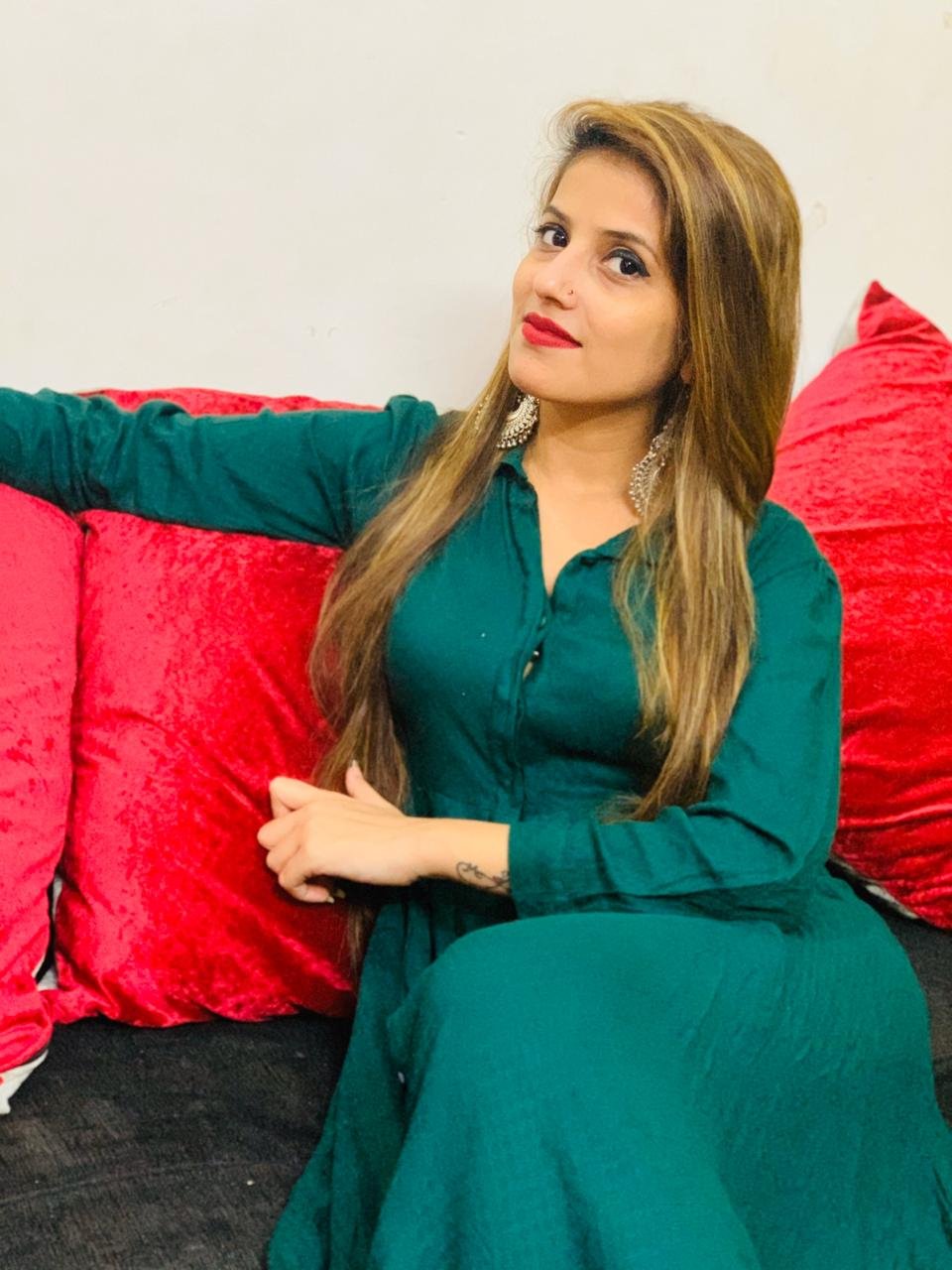 Indian Desi Escorts in Connaught place